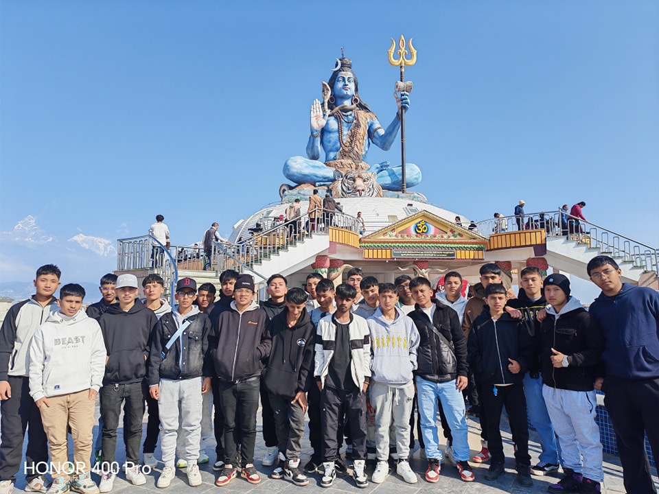 Students on sightseeing around Begnas Lake. Rowing to Taal Barahi was fun filled experience!!